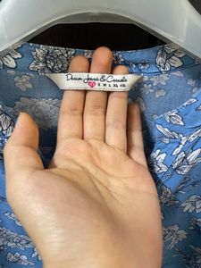 Blue Floral Print V-Neck Top