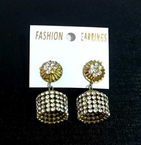 Stylish Jhumka Earrings