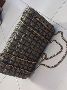 Quilted Chain Shoulder Bag
