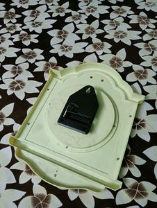 Wall Clock (Need Little Repair)