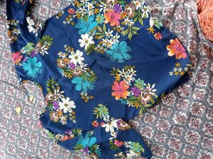 Two Women's Tops Bundle - Floral &amp; Question Mark