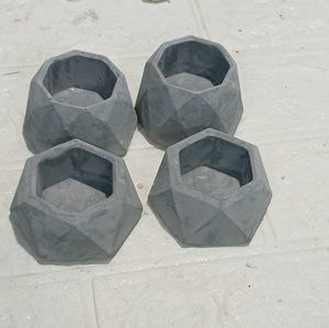 Set of 4 Geometric Concrete candle holder Planters