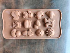 Kids & Squares Chocolate Mould