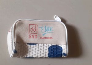 Apple Print Purse