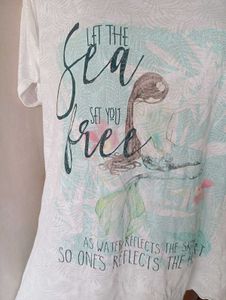 White Graphic Print T-Shirt
