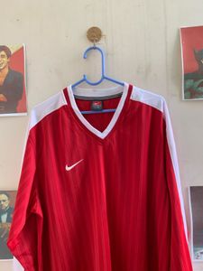 Vintage Nike Red Long Sleeve T-Shirt (T541)