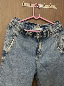 Zara Womens Acid Wash Denim Jeans for 32 &amp;34