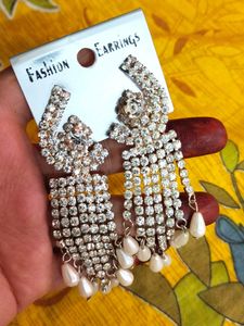 Sparkling Rhinestone Dangle Earrings