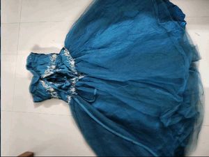 Stunning Teal Embellished Party Dress