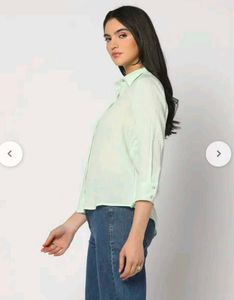 Light Mint Green Button-Down Shirt💚