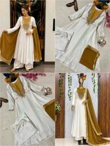 Elegant White Kurta Set with Mustard Dupatta