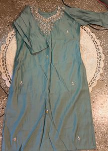 Beautiful Floral Kurta Set