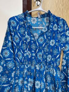 Women Blue Floral Printed Fit &amp; Flare Dress