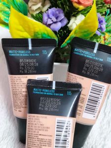 Pack of 3 Maybelline New York Liquid Foundation, M