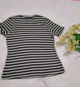 Very Cute And Comfortable H&amp;M Ribed Top