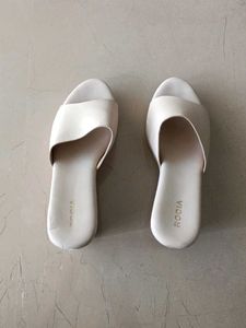 Chic Nude Slide Sandals