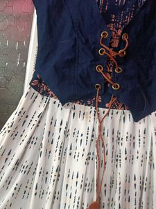 Stylish Navy &amp; White Printed Gown