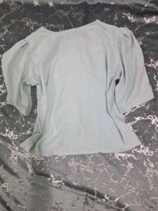 Cute Puff Sleeve Button-Up Top