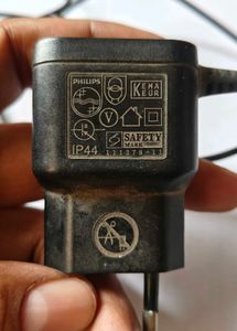 Original Philips Trimmer Charger