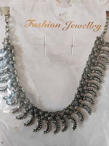 Elegant Ethnic Jewellery Set