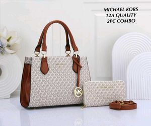 MICHAEL KORS**Marilyn Medium Logo Satchel*WD walle