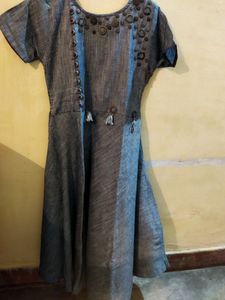 🎉🎉Price Drop⬇️⬇️🎉🎉.   Gown. Women Part