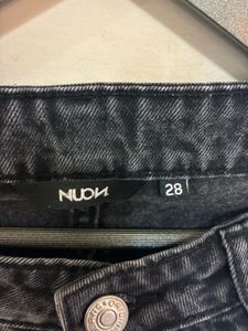 Women's Charcoal Denim Cropped Jeans