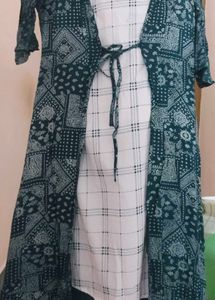 Stylish Teal &amp; White Kurta Set