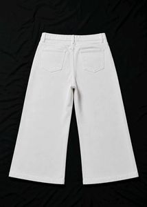 SALE 💰 🤍 White Wide-Leg Jeans 🌷