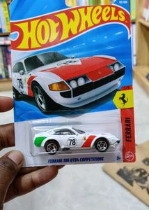 Hot Wheels Ferrari 365 GT4 Competizione Diecast Ca