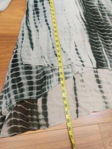 Lovely Tie-dye Embroidered Top/short kurti
