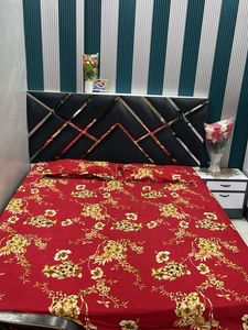 Vibrant Floral Red Bed set  with pillows cover