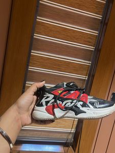 Stylish Black &amp; Red Sports Shoes