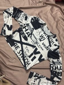 Graphic Print Long Sleeve Crop Top