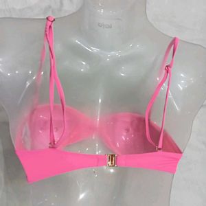 ❤️‍🔥 Bright Pink Twisted Bikini Top