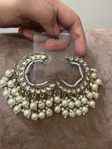 Elegant Pearl & Kundan Jhumka Earrings