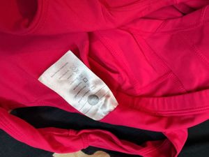 CAVA Sports tank/Bra