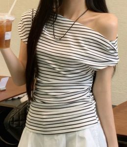 Savana Striped One-Shoulder Top