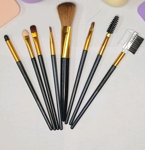 🆕 Makeup Brush