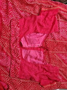 Red Bandhani Dupatta with saree