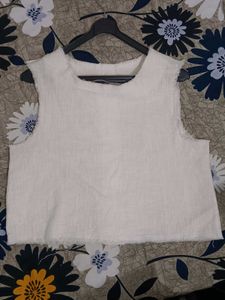 Casual White Sleeveless Top