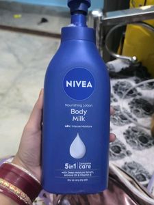 Nivea Nourishing Body Milk Lotion