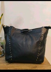 Stylish Black Studded Shoulder Bag✨