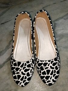 Leopard design bellies