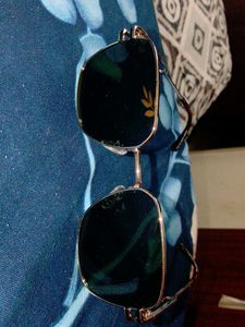Stylish Sunglasses in Protective Case