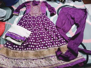 Elegant Purple Embroidered Kurta Set