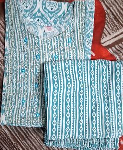 Stylish Printed Kurta Set with Trousers