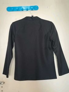 Single Breasted Black Blazer for Woman