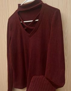 Maroon Ribbed Mock Neck Top