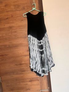 Tie-Dye Sleeveless Dress